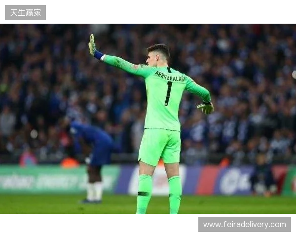 德塞利：切尔西门将达不到水准，应升级这位置&至少得不犯错